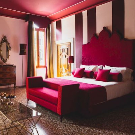Hotel Excess